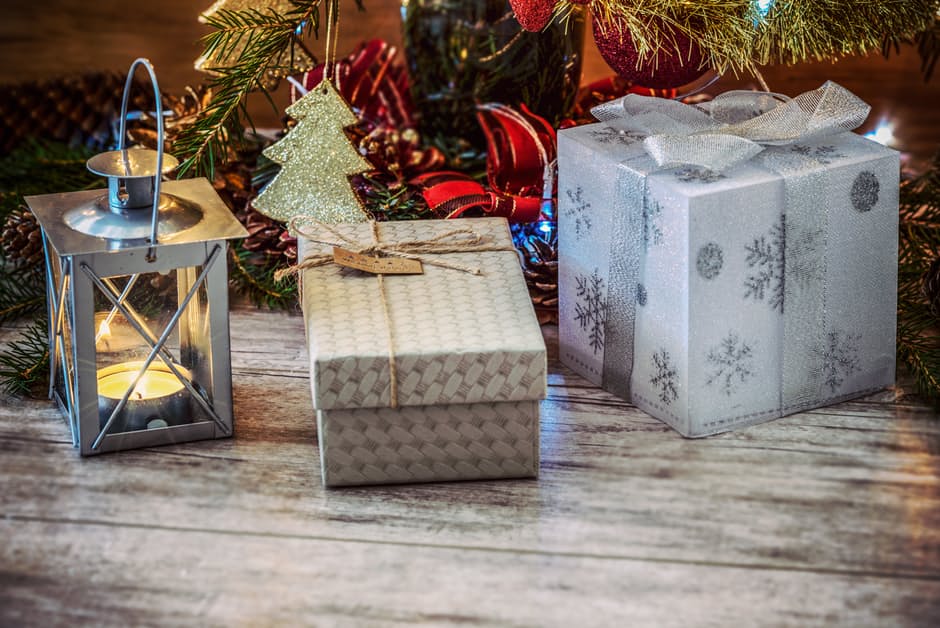 Frugal Gift Wrapping Ideas